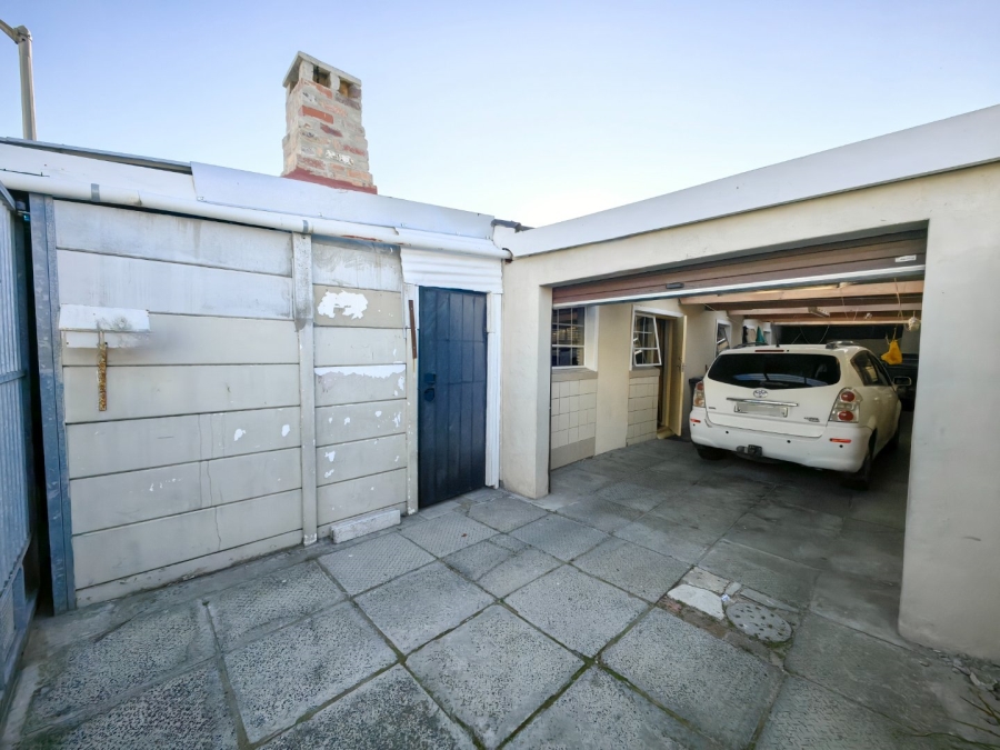3 Bedroom Property for Sale in Beacon Valley Western Cape
